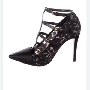 Like New TORY BURCH Satin Lace Pattern T-Strap Pumps